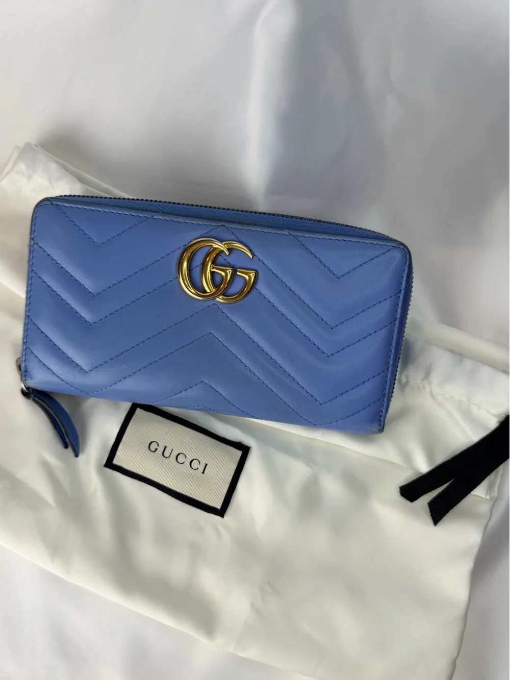 Gucci GG Marmont Zip Around Wallet Blue Leather with Gold Hardware and Dustbag - Picture 13 of 16